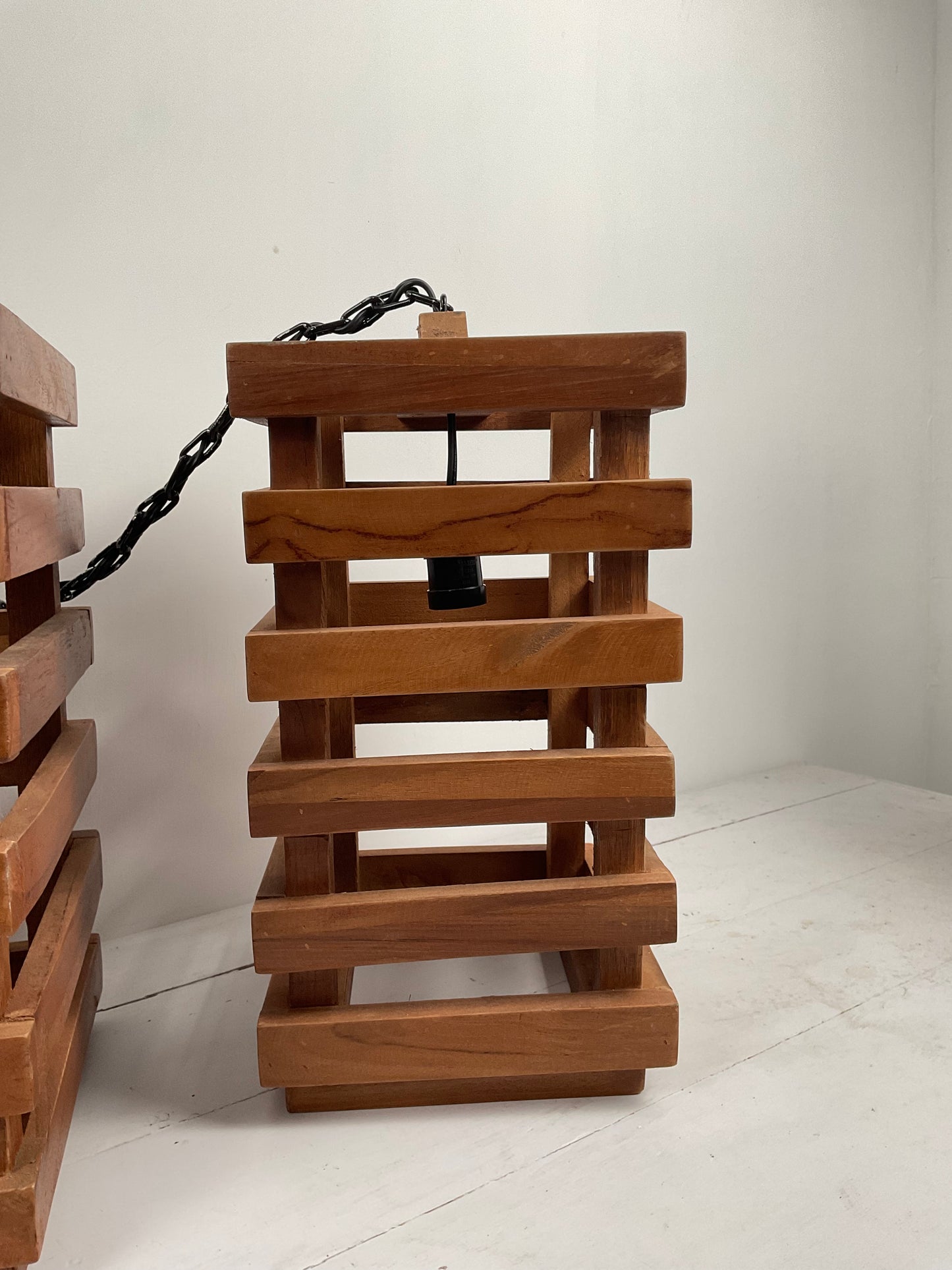 Wood hanging lamp