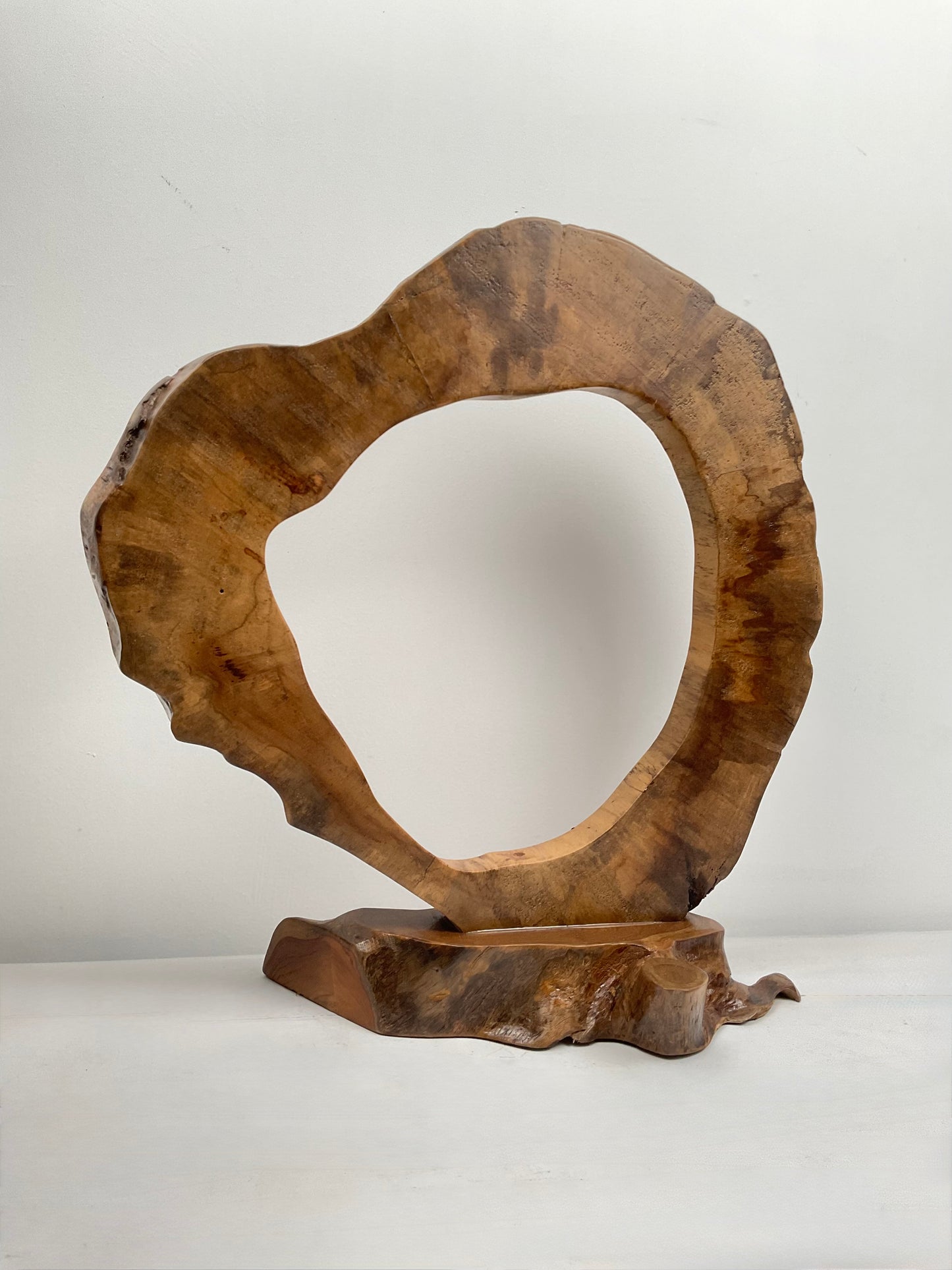 Eternal Flow – Organic Teak Circle