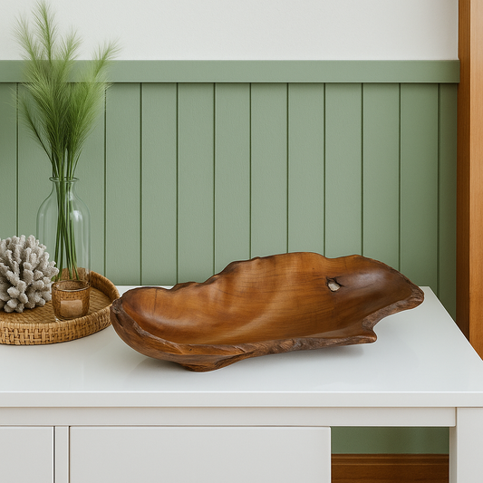 Teak Wood Leaf Tray – Hand-Carved Organic Form