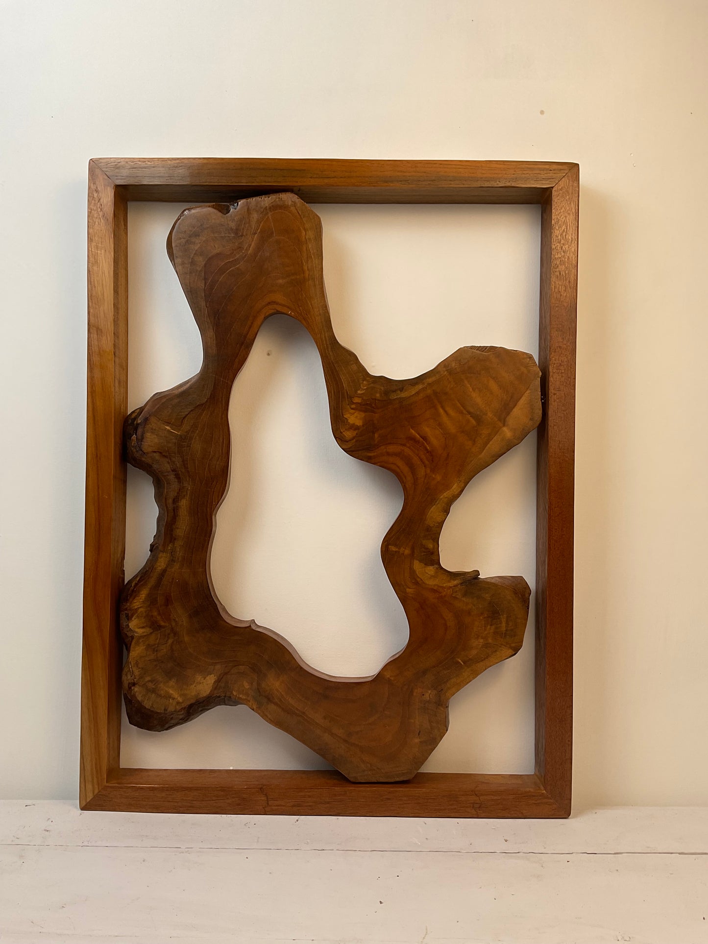 Framed Teak Form – Natural Line Collection